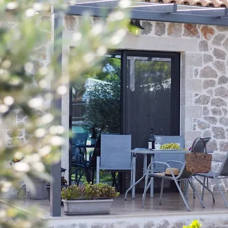 Villa On The Sea Agia Marina  Exterior photo