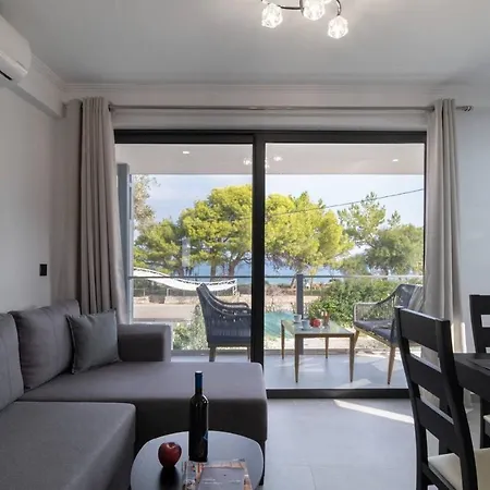 Villa On The Sea Agia Marina  Exterior photo