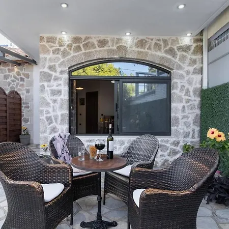 Villa On The Sea Agia Marina  Exterior photo